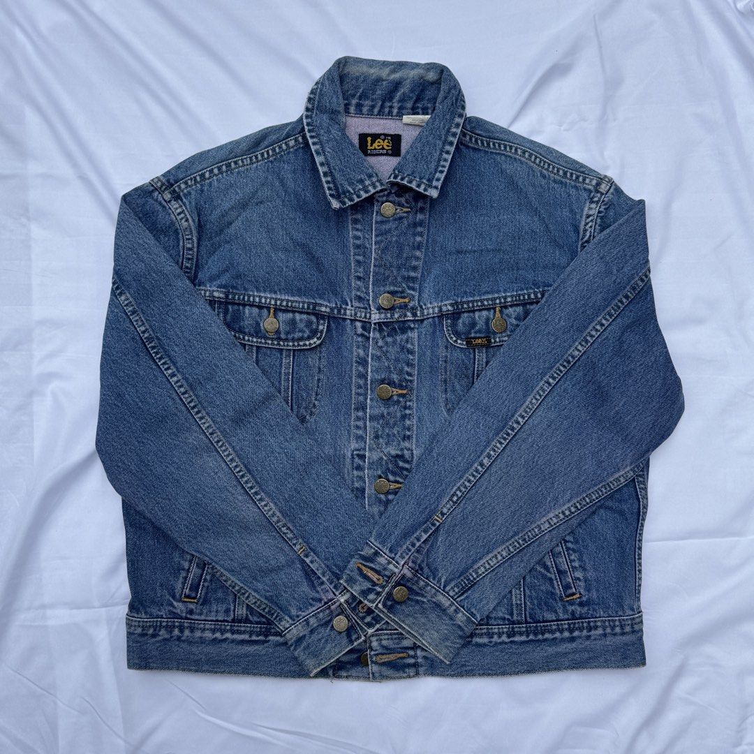 vintage lee riders denim jacket (Category: Coats, Jackets and Outerwear) located in Quezon City. Submitted by impulsivepeach (Listing ID 1430059195, Image 1). Description: XL ON TAG vintage hard denim super high quality no issues exact measurements: shoulder to shoulder - 20" armpit to armpit - 24" length (shoulder to hemline) - 24.5" sleeve length - 23" in good condition PAY AS YOU ORDER loc: QC, mod: J&T/lalamove.
