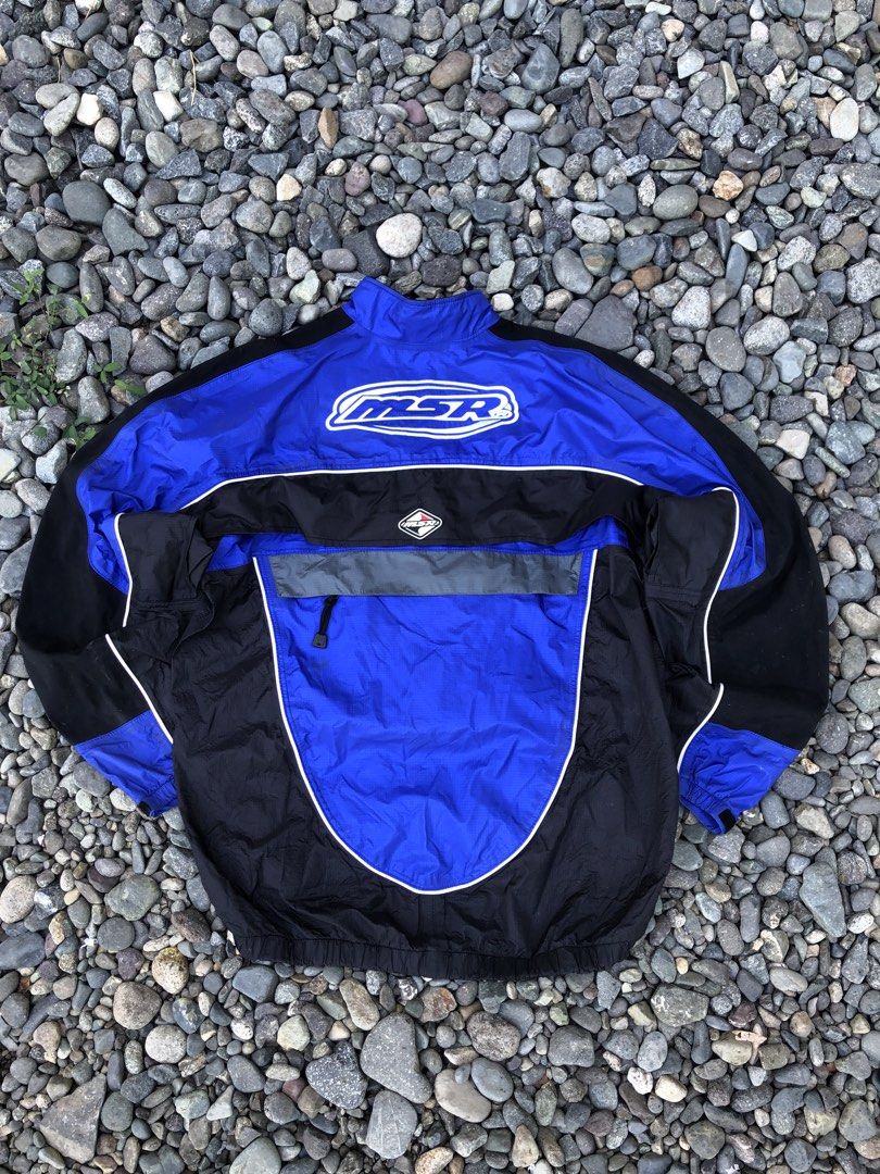 Vintage msr racing jacjet (Category: Coats, Jackets and Outerwear) located in Labrador. Submitted by thriftnimab (Listing ID 1430060629, Image 2). Description: 25x28 long back 31 Vintage msr racing jacket goretex material .