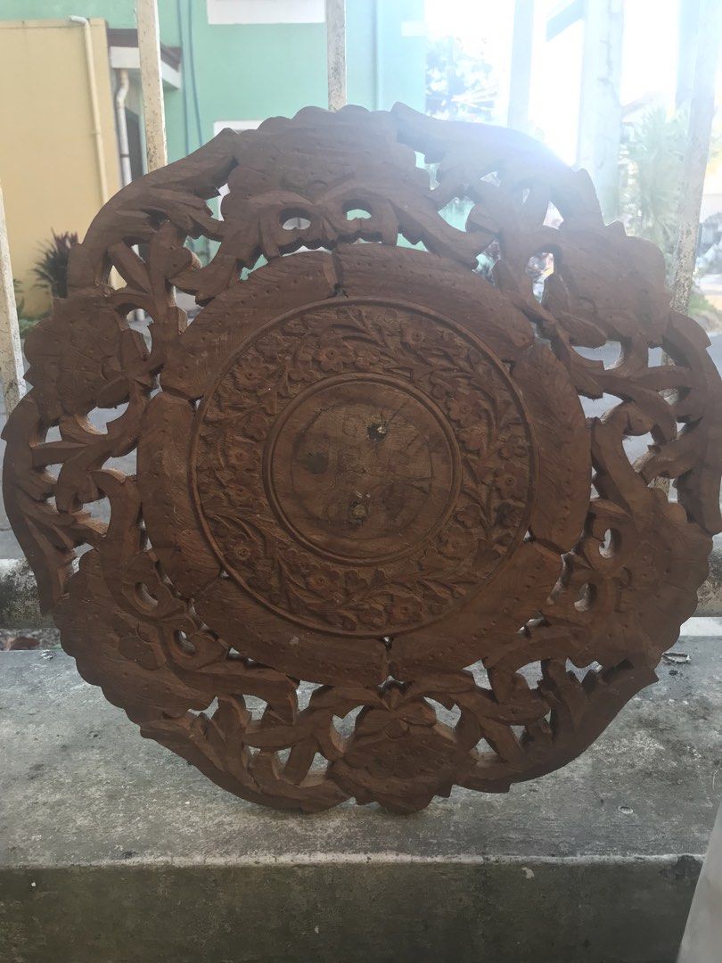 Wooden Hanging Decorative Item (Category: Looking For) located in Quezon City. Submitted by emmanuela.ph (Listing ID 1430110572, Image 1). Description: .