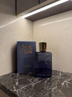 (Category: ) located in . Submitted by sg_snkrs (Listing ID 1430164173, Image 1). Description: .