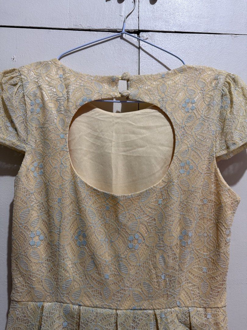 Yellow Lace Dress - Size M (Category: Dresses) located in Quezon City. Submitted by elleshops (Listing ID 1430062857, Image 3). Description: Yellow and blue lace dress Twice used and stored Rfs: do not fit me anymore.