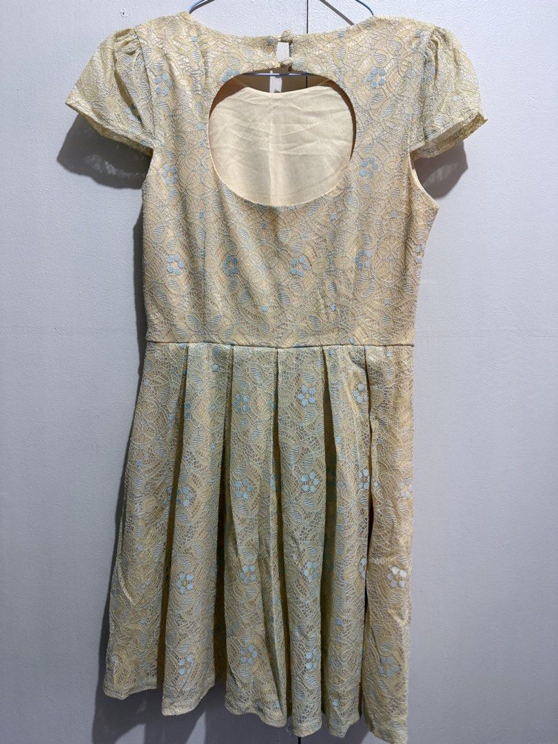 Yellow Lace Dress - Size M (Category: Dresses) located in Quezon City. Submitted by elleshops (Listing ID 1430062857, Image 2). Description: Yellow and blue lace dress Twice used and stored Rfs: do not fit me anymore.