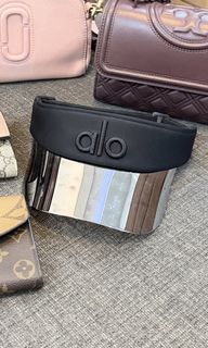 (Kategori: ) berada di . Dikirim oleh declutter9101 (ID iklan 1430216649, Gambar 1). Deskripsi: .