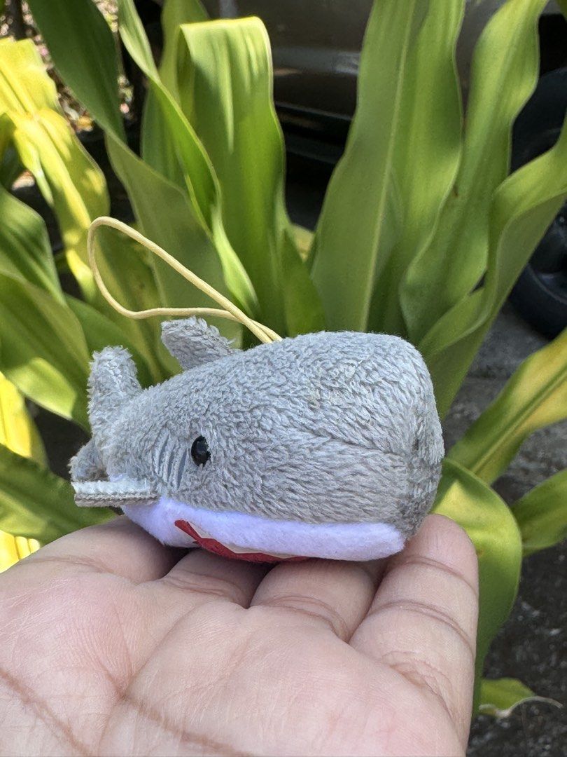 Amuse Puchi Maru Shark Plush Charm (Category: Plushies & Soft Toys) located in Antipolo. Submitted by bhabiegraciefashionlab (Listing ID 1430302018, Image 2). Description: - Amuse Puchi Maru Shark Plush Charm. - Adorable shark design. - Soft and cuddly plush material. - Perfect for collectors and fans of cute plushies..