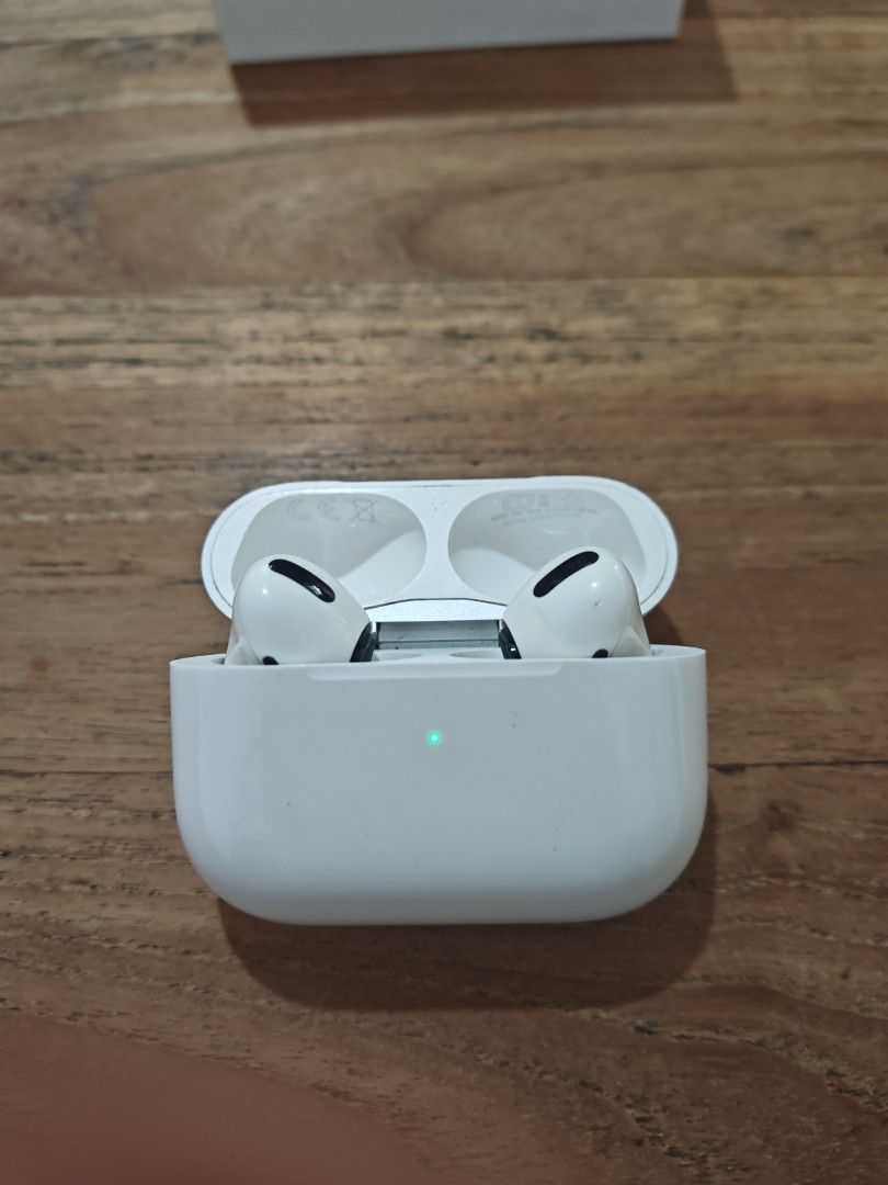 Apple AirPods Pro418596569881006083
