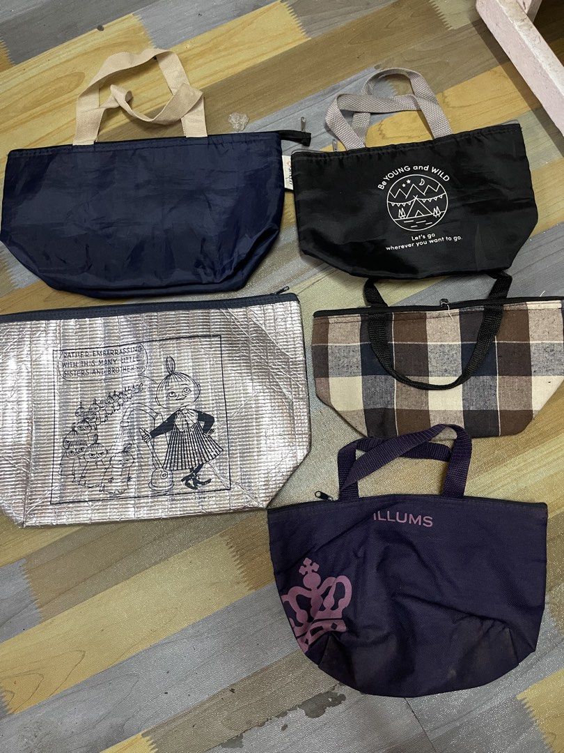 Assorted Insulated Lunch Bags (Category: Other Babies Going Out Needs) located in San Fernando. Submitted by japansurpluselyu (Listing ID 1430260310, Image 1). Description: .