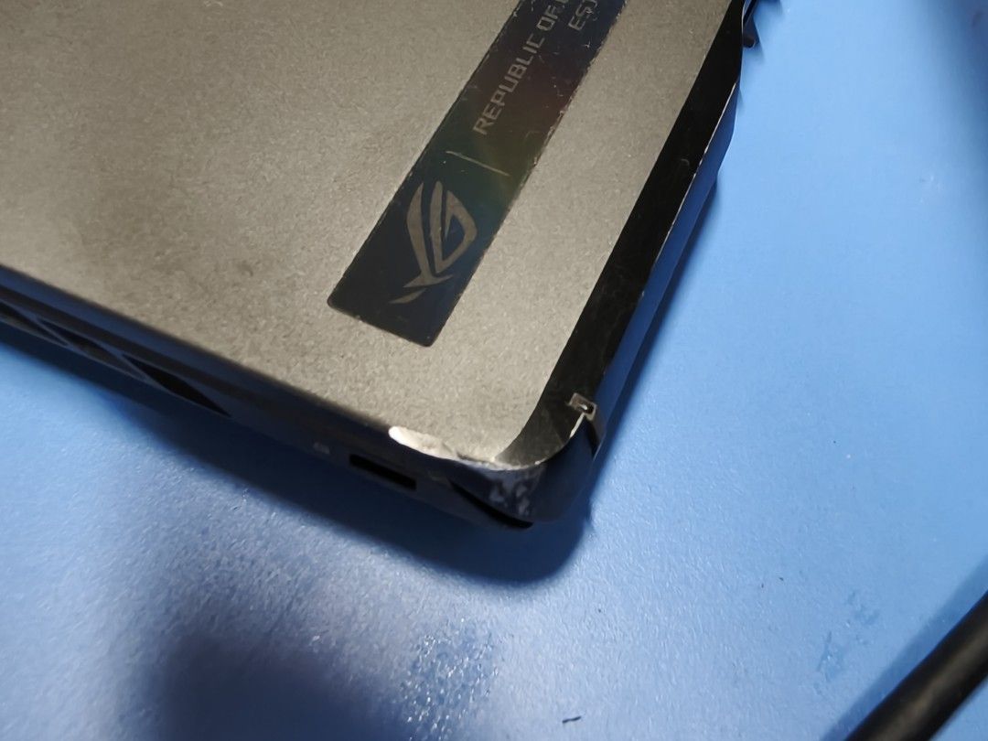 ASUS ROG Zephyrus G16 4060420607347530158083