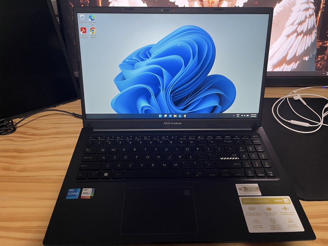 ASUS Vivobook 15 Laptop