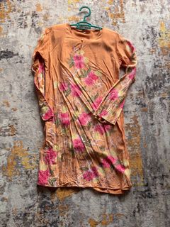 (Category: ) located in . Submitted by preloved.shop123 (Listing ID 1430315537, Image 1). Description: .
