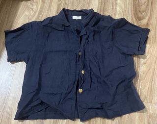 (Category: ) located in . Submitted by clothesrealm (Listing ID 1430318936, Image 1). Description: .