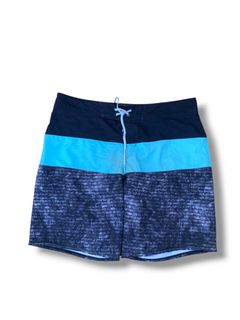 (Category: ) located in . Submitted by cozy.thrift (Listing ID 1430294506, Image 1). Description: .