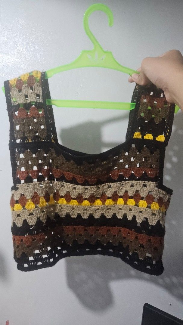 Bohemian-style Crocheted Vest/Top (Category: Others Tops) located in Quezon City. Submitted by ohhlalawho (Listing ID 1430379775, Image 1). Description: Got it from sh*pee for P149. Used once just to fit. Selling it slightly lower. Slightly negotiable. See 2nd pic for the sizing. I think this'll better fit a small or medium frame. RFS: too small for me Can give discount if you buy 2 or more items..