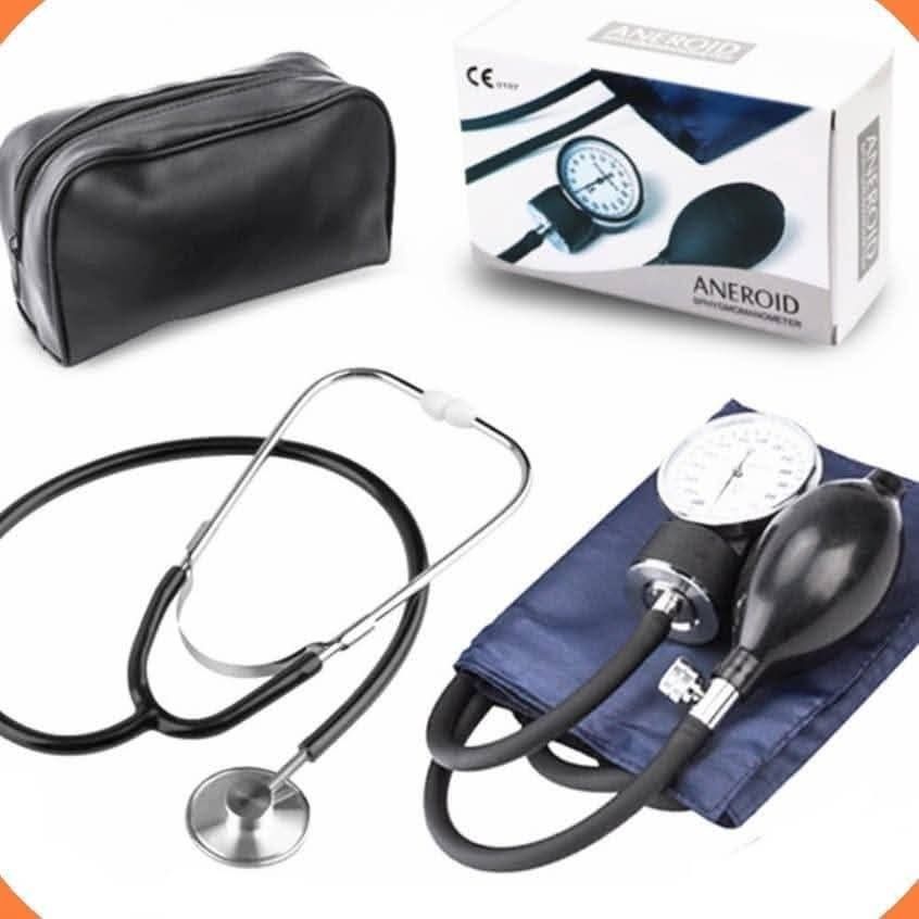Bp monitor (Category: Health Monitors & Weighing Scales) located in Manila. Submitted by lyfrancois14 (Listing ID 1430231738, Image 2). Description: .