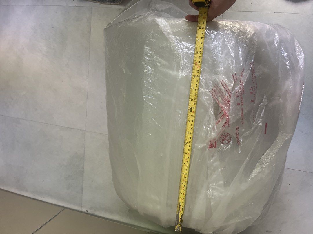 Bubble wrap (Category: Craft Supplies & Tools) located in Caloocan City. Submitted by lalator (Listing ID 1430221801, Image 3). Description: Selling this unused bubble wrap from my previous online store..