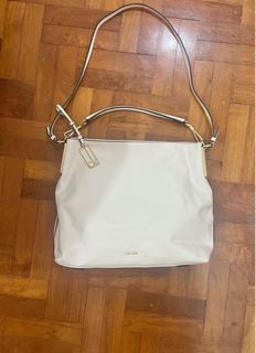 (Category: ) located in . Submitted by tingkwa (Listing ID 1430305810, Image 1). Description: .