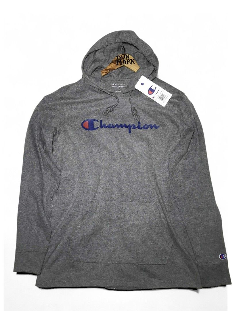 Champion Hoodie and Tote Bag Bundle (Category: Tote Bags) located in Manila. Submitted by ronmark (Listing ID 1430324657, Image 2). Description: CHAMPION ‎Hoodie jacket ‎Size: Medium to large ‎Dimes: length-28 ‎Width-20 ‎Sleeve -26 ‎Condition: Brand new with tag ‎ ‎ ‎Champion ‎2 Way tote bag & shoulder bag ‎Dimes: length-14 Width-16 ‎Condition:very good ‎.