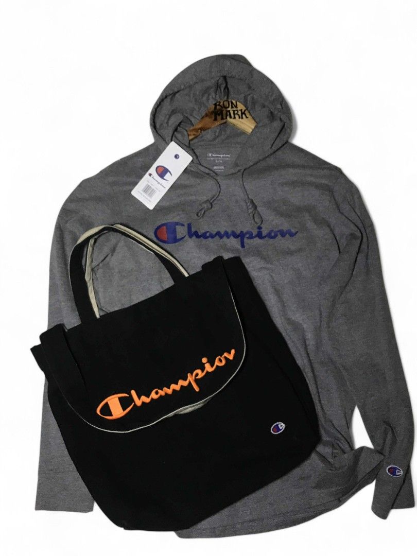 Champion Hoodie and Tote Bag Bundle (Category: Tote Bags) located in Manila. Submitted by ronmark (Listing ID 1430324657, Image 1). Description: CHAMPION ‎Hoodie jacket ‎Size: Medium to large ‎Dimes: length-28 ‎Width-20 ‎Sleeve -26 ‎Condition: Brand new with tag ‎ ‎ ‎Champion ‎2 Way tote bag & shoulder bag ‎Dimes: length-14 Width-16 ‎Condition:very good ‎.
