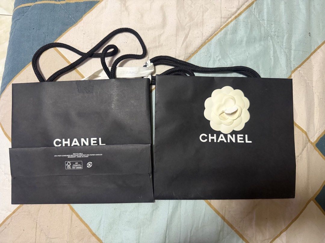 Chanel Paper Bags (Category: Luxury Accessories) located in Bacoor. Submitted by peanut_storm (Listing ID 1430338126, Image 1). Description: .