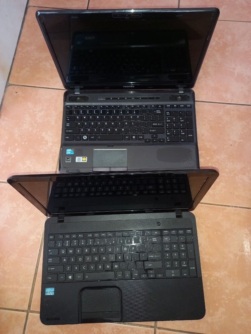 Defective Laptop (Category: Laptops & Notebooks) located in Muntinlupa City. Submitted by voltlovebird (Listing ID 1430324727, Image 3). Description: take all 3units of laptop defective. buy ur own risk.. no idea about specs.. AS IS.. WYSIWYG.. 2 - TOSHIBA 1 - HP Muntinlupa Area.