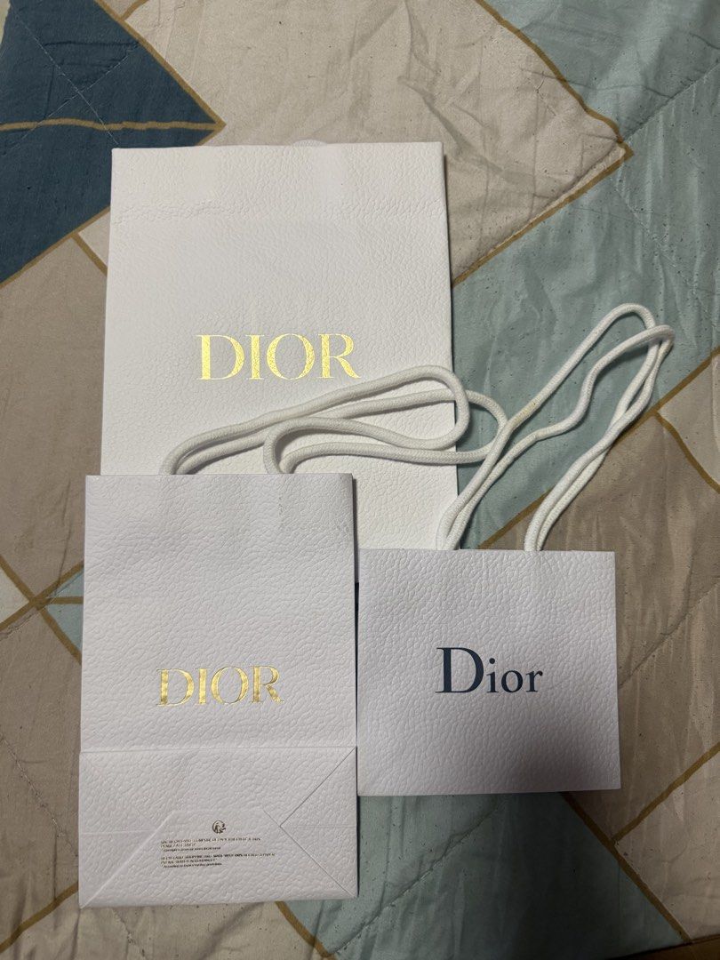 Dior Paper Bags Set (Category: Luxury Accessories) located in Bacoor. Submitted by peanut_storm (Listing ID 1430337160, Image 1). Description: .