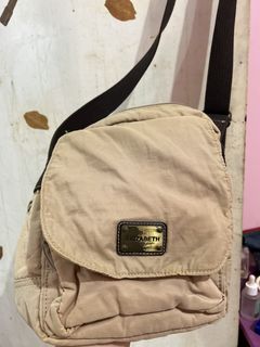 (Kategori: ) berada di . Dikirim oleh usedbyshane (ID iklan 1430340331, Gambar 1). Deskripsi: .