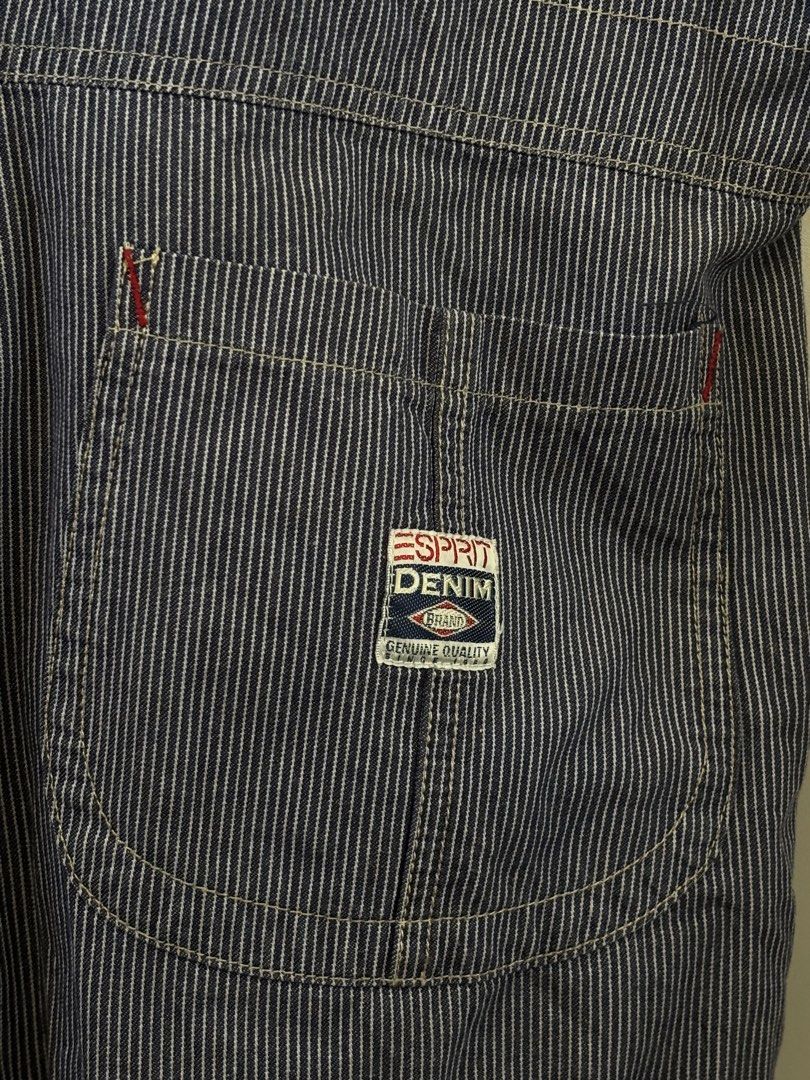 Esprit Vintage Denim Striped Overalls (Category: Jumpsuits) located in Bacoor. Submitted by alyxcoll (Listing ID 1430285345, Image 3). Description: ✨ fits S-M ✨ chill fit; very comfy and breathable ✨ has visible stains in the inner lining of the suit anf at the back (check pic) price negotiable delivery: ggx, j&t, lbc.