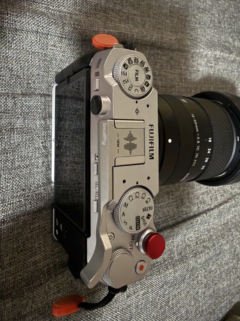 Fujifilm X-M5 Camera (Body Only), Photography, Cameras on Carousell