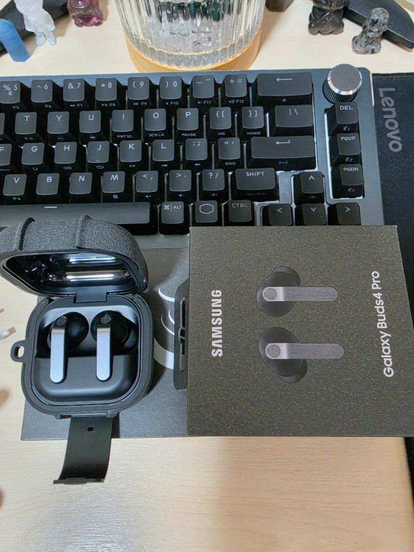 Galaxy buds 4 pro