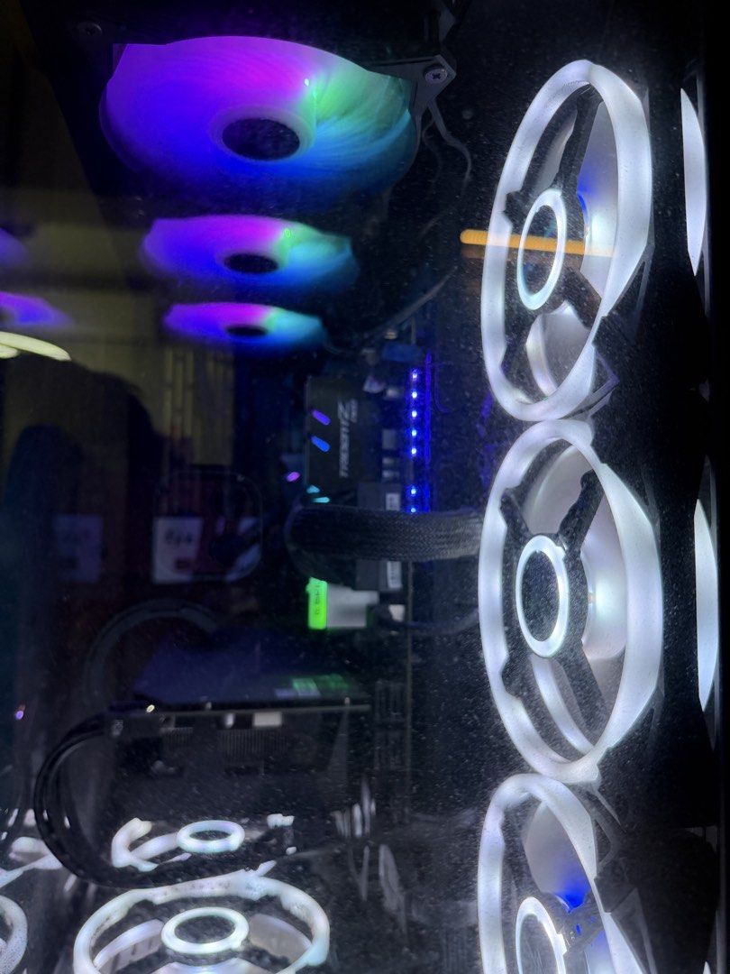 Gaming PC with ASUS RTX 2060419580800978790401