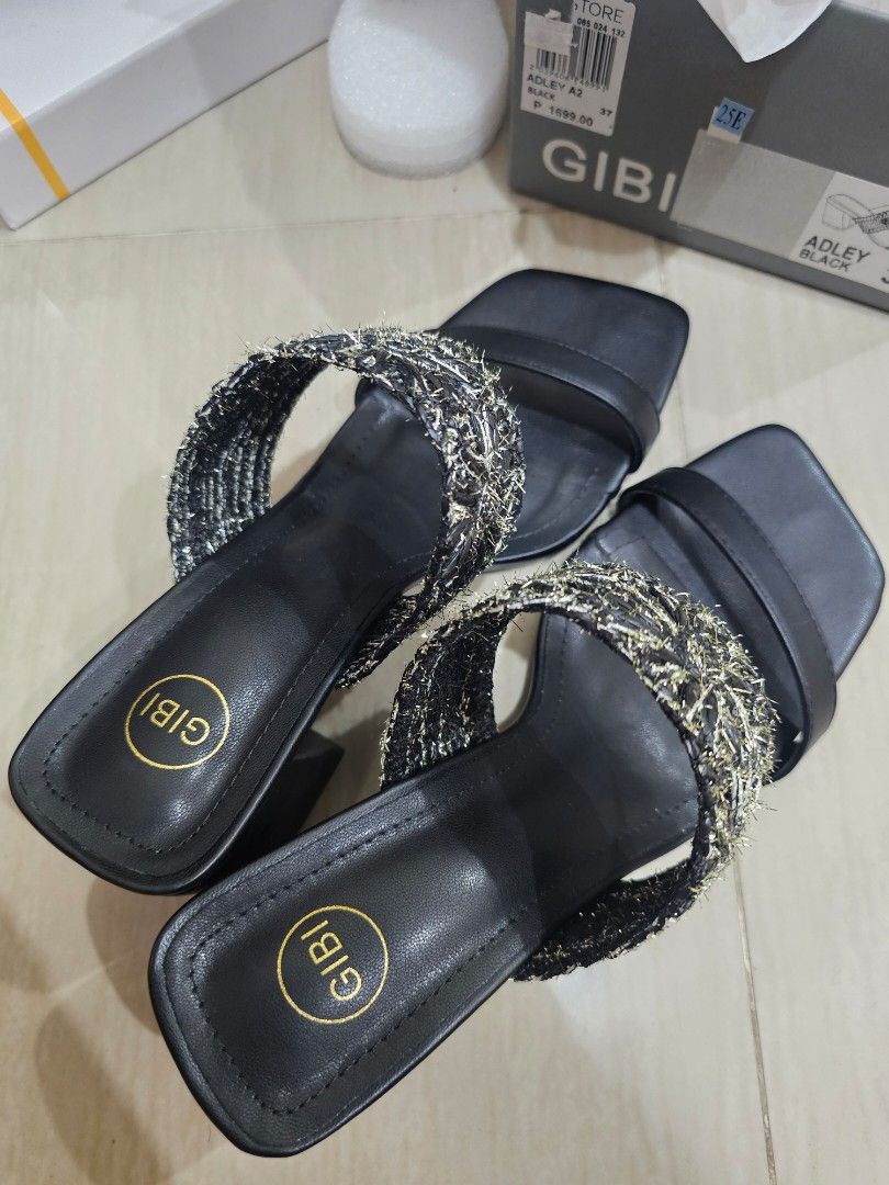 Gibi Adley Black Sandals - Size 37 (Category: Flats & Sandals) located in Cainta. Submitted by simply_sorted (Listing ID 1430281080, Image 1). Description: GIBI Adley Black Size 37 Orig price 1699 RFS : decluttering Only used once!.
