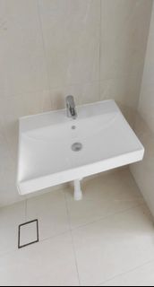 (Category: ) located in . Submitted by lunarin (Listing ID 1430290353, Image 1). Description: .
