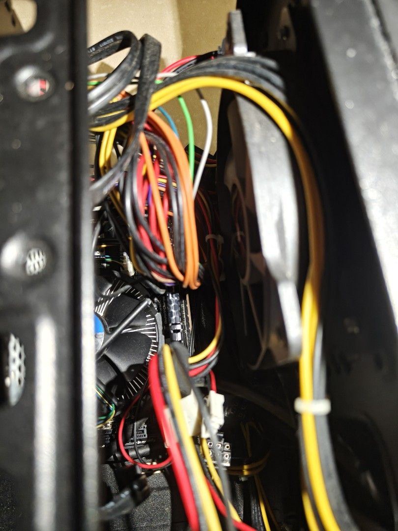 Intel Core i7-4770 Desktop PC419580800056043522