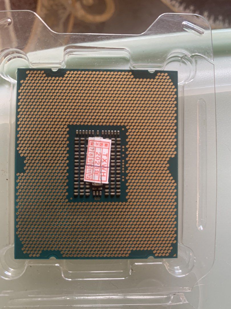 Intel Xeon E5-2680 V2 Processor (Category: Desktops) located in Las Pinas. Submitted by rcr2013 (Listing ID 1430398326, Image 2). Description: Selling my intel xeon e5-2680 v2 processor 10 cores 20 threads. Best for multi tasking and workstation. Proce only in a tray Php500 Rfs: not using anymore.