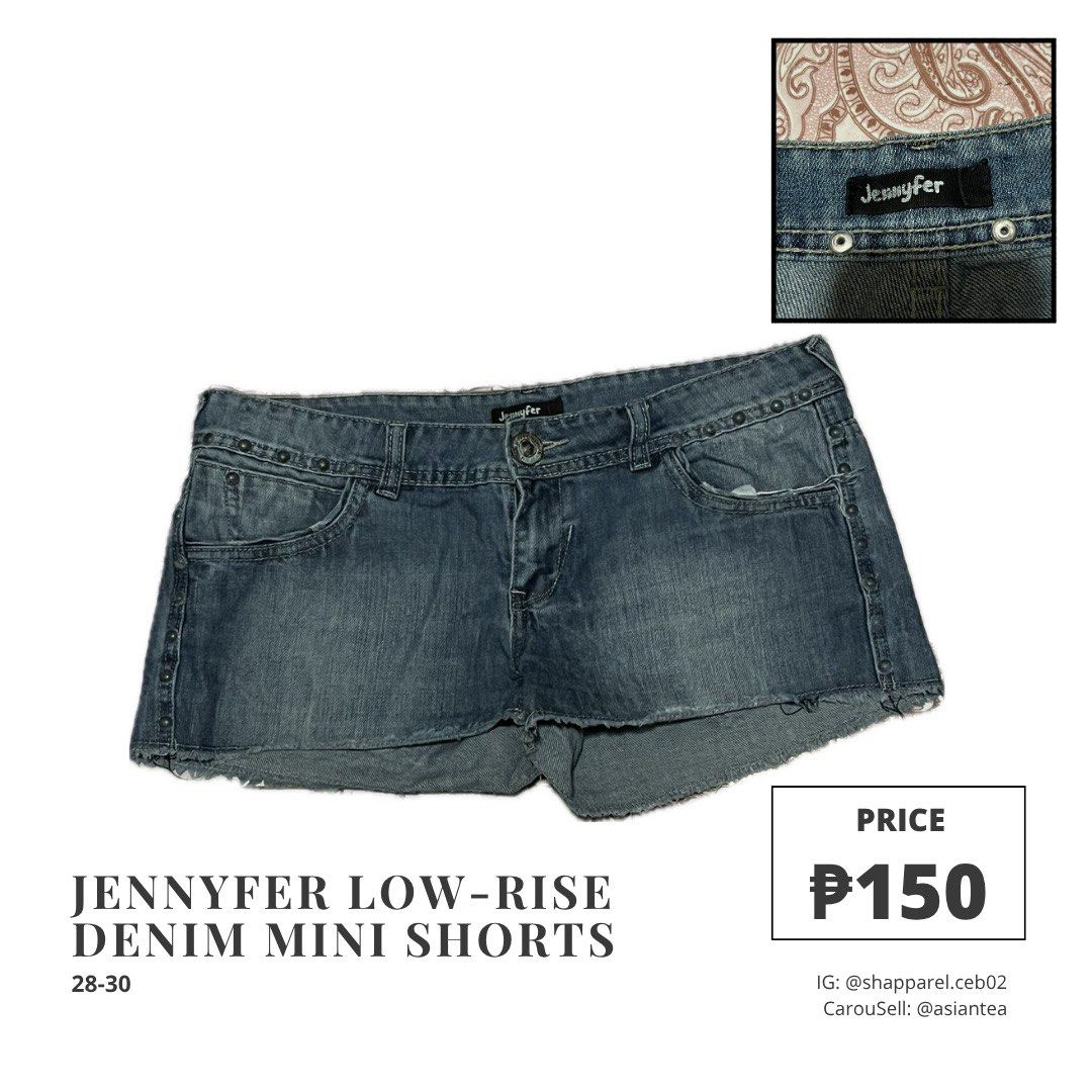 Jennyfer Low-Rise Denim Mini Shorts (Category: Shorts) located in Cebu City. Submitted by asiantea (Listing ID 1430248650, Image 1). Description: Super nicee Low waist shorts V early 00s style .