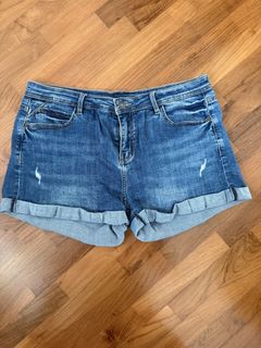 (Category: ) located in . Submitted by yantaukia (Listing ID 1430321778, Image 1). Description: .