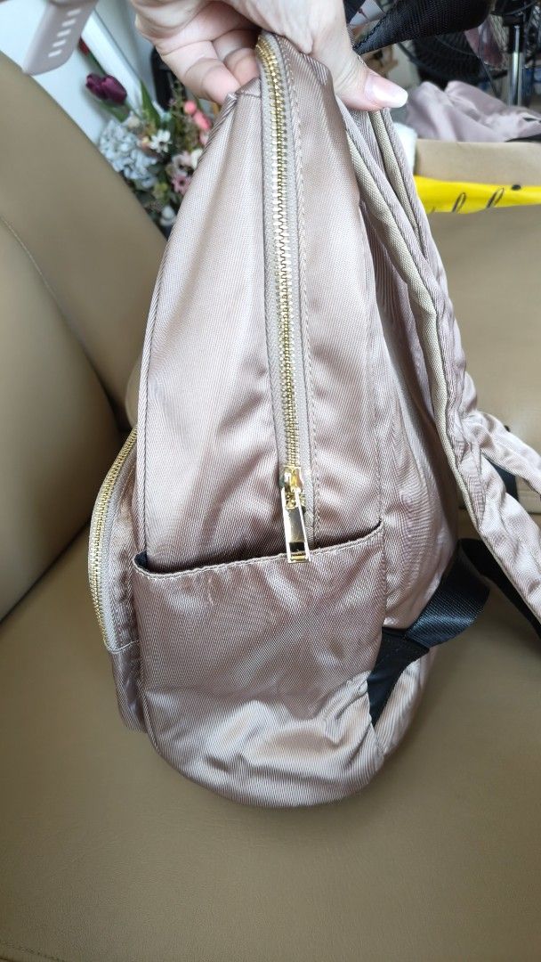Legato Largo Backpack with Gold Zippers (Category: Backpacks) located in Pasig City. Submitted by bevvvvy (Listing ID 1430243220, Image 2). Description: super nice in actual bought in japan still with tag for pick up in Ortigas, Pasig rfs needs extra fund for dad's cancer medication.
