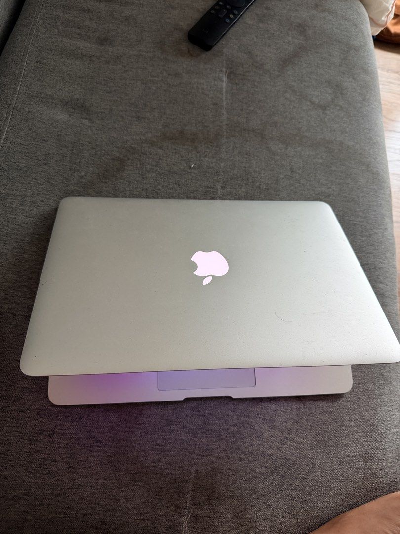 MacBook Air 13-inch (Mid 2017)420604943554334723