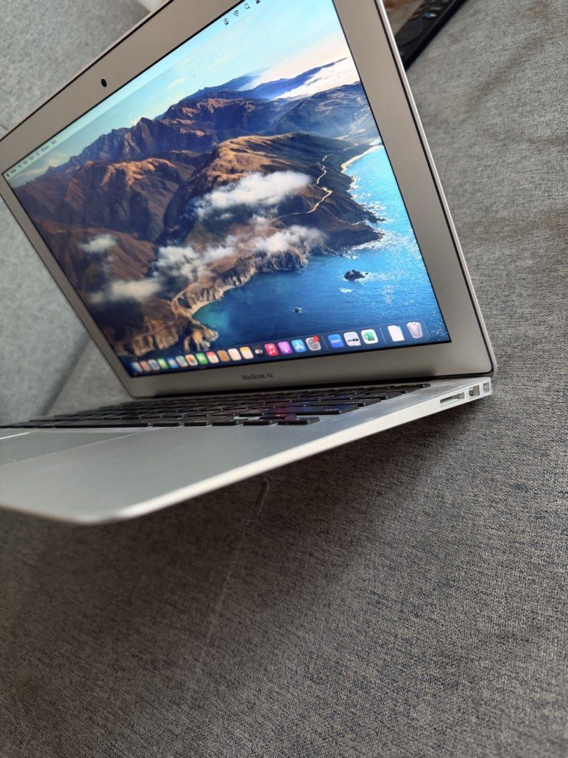 MacBook Air 13-inch (Mid 2017)420604943554334724