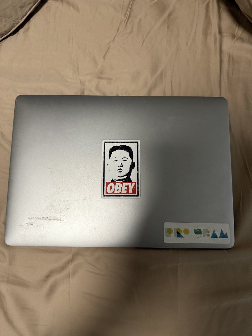 MacBook Pro 15-inch 2017 - Used420594493780797441