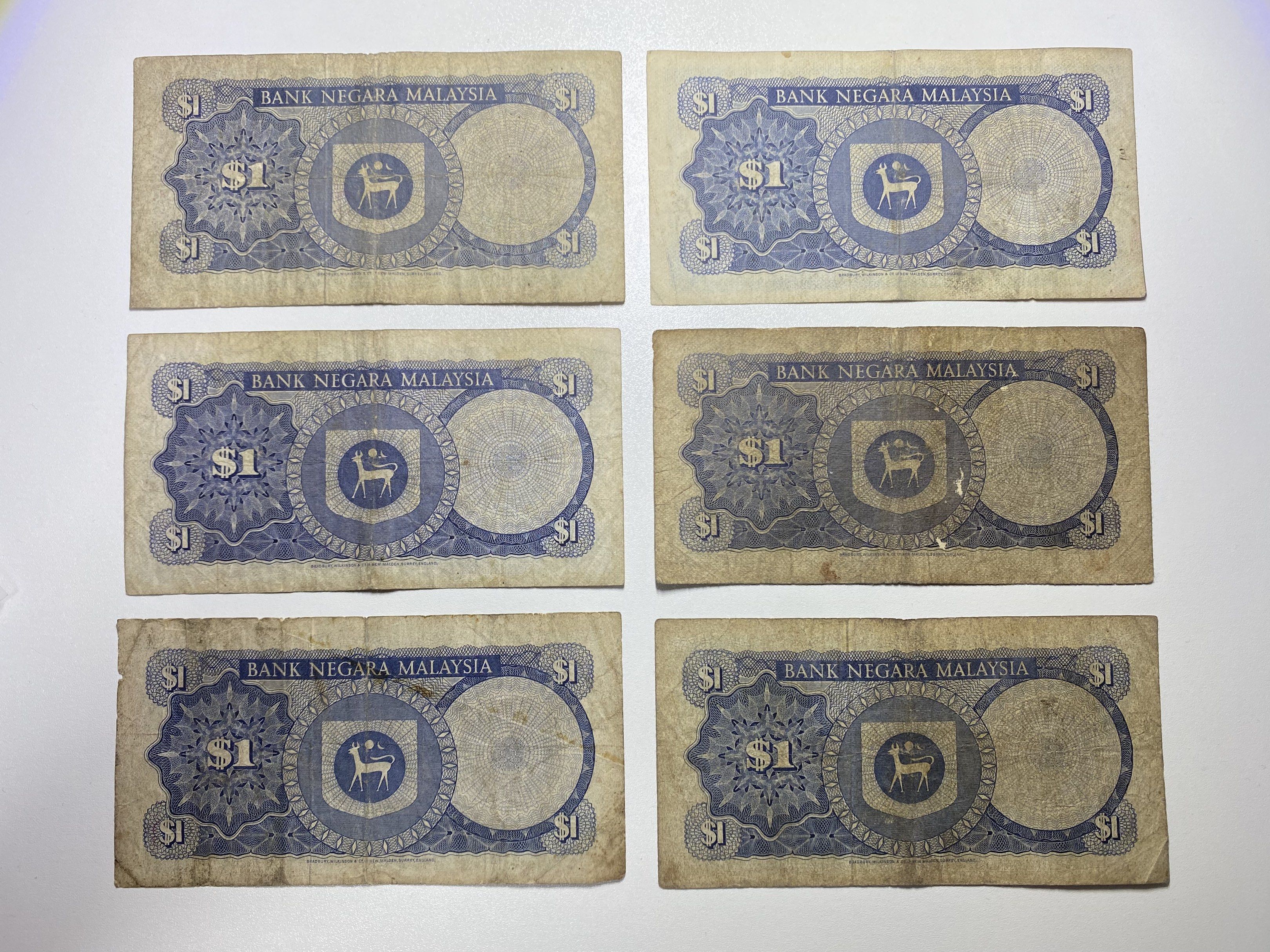 Malaysia 3rd Series Ringgit Notes (Category: Currency) located in Singapore. Submitted by _bling_bling (Listing ID 1430398249, Image 2). Description: -Malaysia 3rd series ringgit -Hole and tear conditions -Price for 6 pcs lot -Good to add into collection -Sold as is.