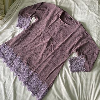(Category: ) located in . Submitted by witcheswardrobe (Listing ID 1430285808, Image 1). Description: .