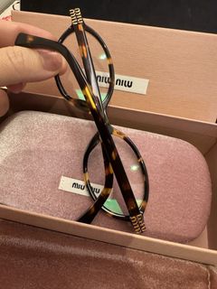 （分類：）位於 。 由 swiftfish.fd491d 提交（商品編號 1430296072，圖片 1）。簡介： 。
