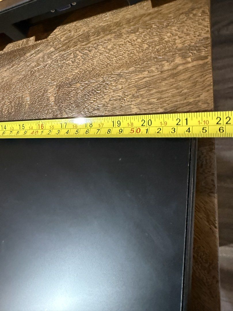 Monitor + arm447810869186406403