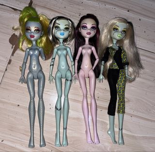 (Category: ) located in . Submitted by monsterhigh332 (Listing ID 1430330576, Image 1). Description: .