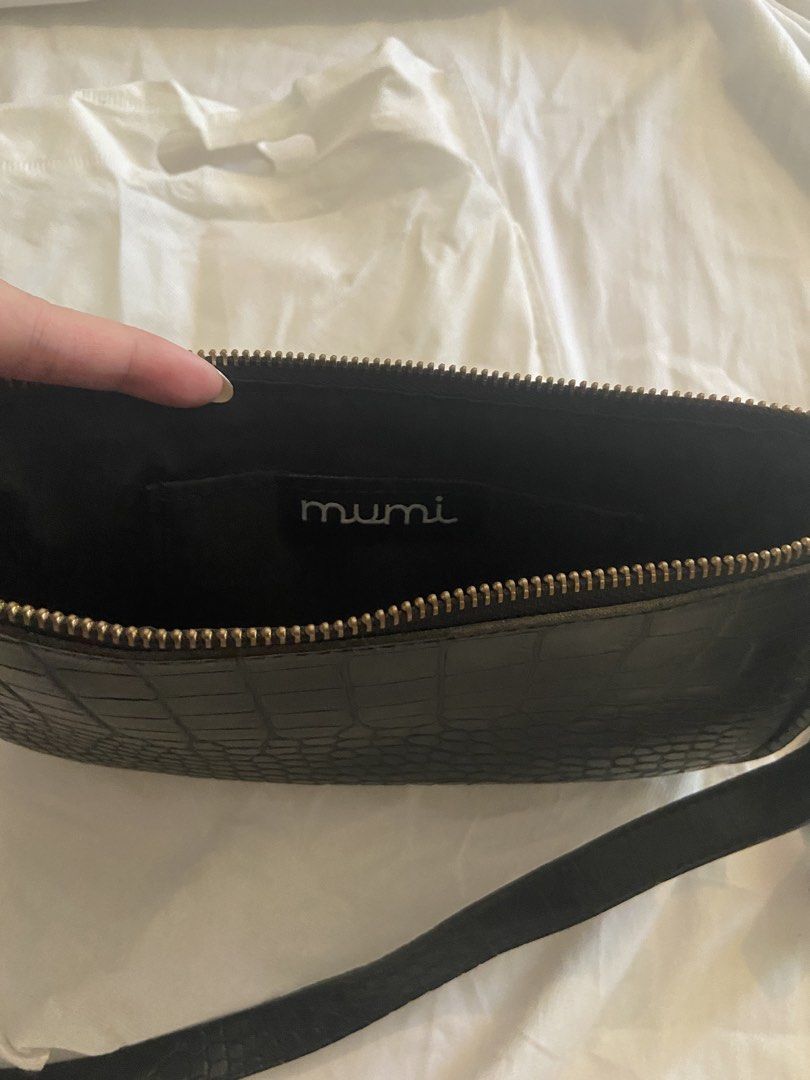 Mumi Black Croc Shoulder Bag (Category: Shoulder Bags) located in Manila. Submitted by reeses_pieces_1 (Listing ID 1430348639, Image 3). Description: — a personal fave, goes with everything — rfs: need funds — negotiable for sure buyers — meetup around sampaloc, manila or — delivery shouldered by buyer.