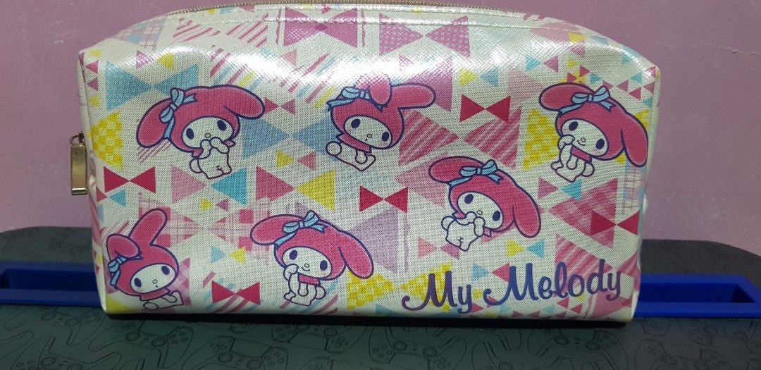 My Melody Cosmetic pouch (Category: Purses & Pouches) located in Manila. Submitted by jhs31 (Listing ID 1430373827, Image 1). Description: - My Melody Sanrio pouch - Good condition - wysiwyg Pm for more details. Loc. Manila.