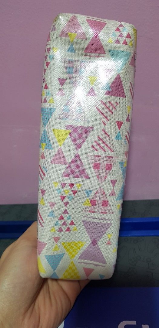 My Melody Cosmetic pouch (Category: Purses & Pouches) located in Manila. Submitted by jhs31 (Listing ID 1430373827, Image 3). Description: - My Melody Sanrio pouch - Good condition - wysiwyg Pm for more details. Loc. Manila.