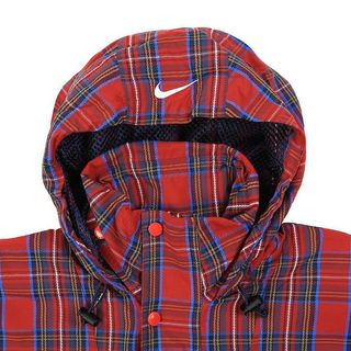 由 clothesave (刊登 ID 1430393459，圖片 1) 提交，位於 的 (類別：)，說明：。