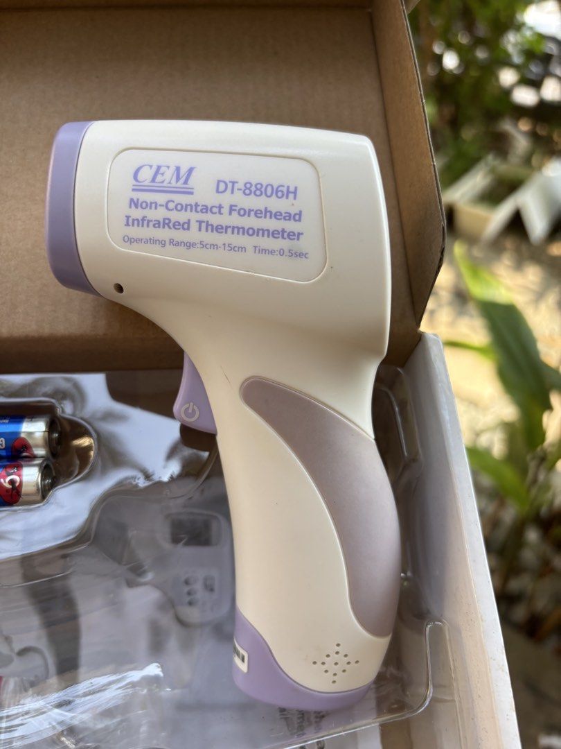 Non-Contact Forehead Infrared Thermometer (Category: Medical Supplies & Tools) located in Manila. Submitted by happyeight (Listing ID 1430269717, Image 3). Description: CEM DT-8806H Non-Contact Forehead Infrared Thermometer, designed for fast, professional-grade medical temperature screening. * Technology: Uses advanced infrared technology to measure temperature from a distance, allowing for hygienic, non-contact use. * Measurement Modes: Feature