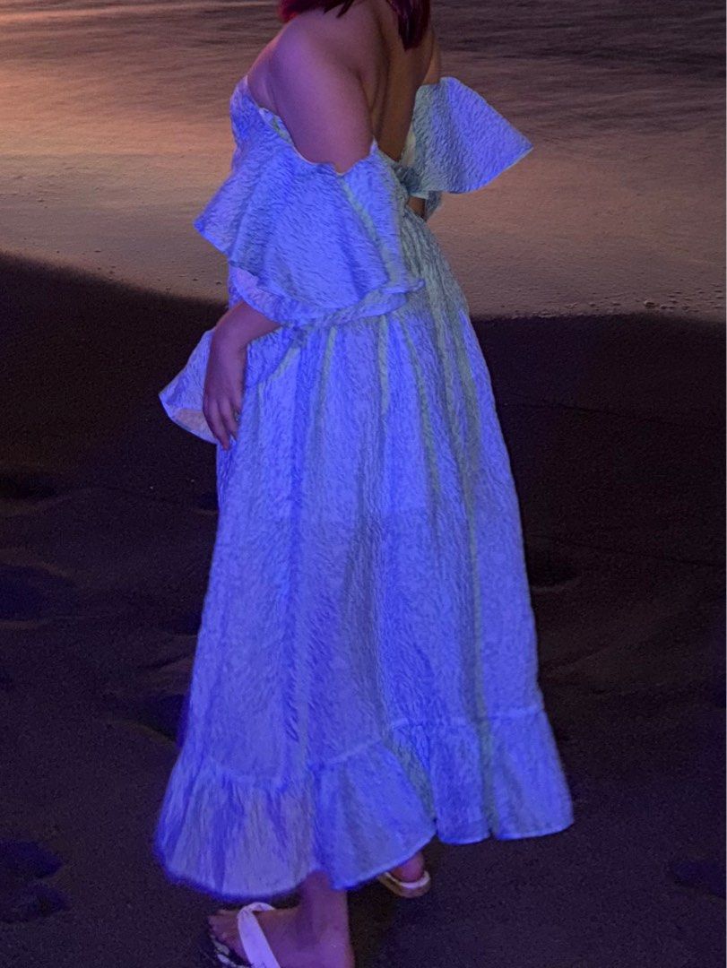 POWDER BLUE Off-Shoulder Ruffle Dress (Category: Dresses) located in San Pablo. Submitted by classydaniii (Listing ID 1430248845, Image 3). Description: OFFSHIES DRESS ONCE USED BUST: 32 LENGTH: 49 WL: 26-30 W/WAIST TIE LOCATION: SAN PABLO CITY, LAGUNA SHIPPING FEE AT BUYER’S EXPENSE Shipping via JNT ACCEPTED PAYMENTS $ - GCash - Go Tyme - BPI Bank Transfer - MariBank DM FOR SMOOTH TRANSACTION.